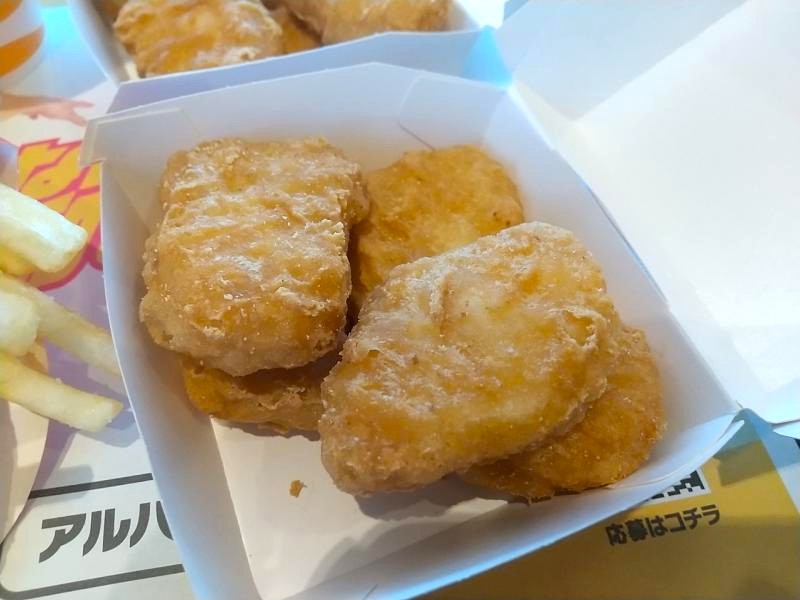 ポテナゲ大のチキンナゲット