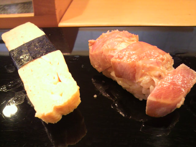 小判寿司「広瀬」の炙りマグロと玉子